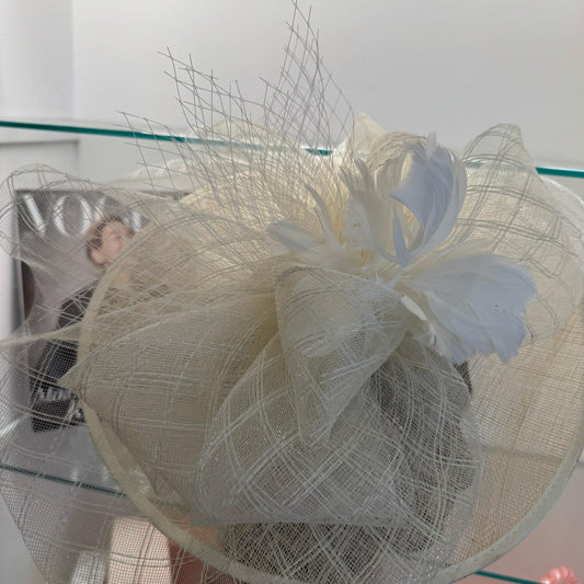 RENT | Ivory Julia Fascinator