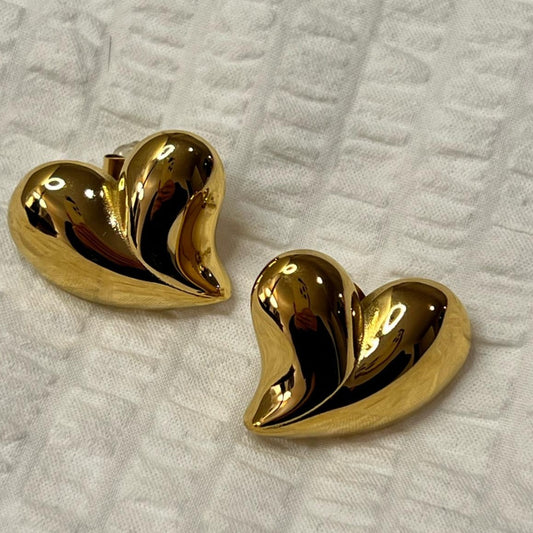 Sweetheart Stud Earring