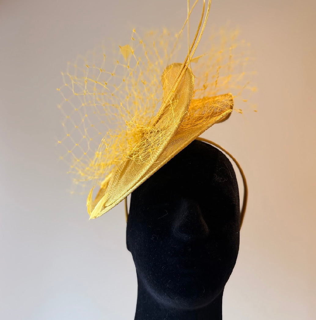 RENT | Yellow Jennifer Fascinator