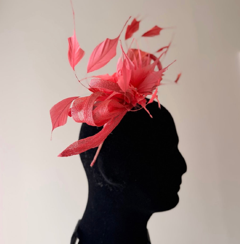 RENT | Red Savannah Fascinator