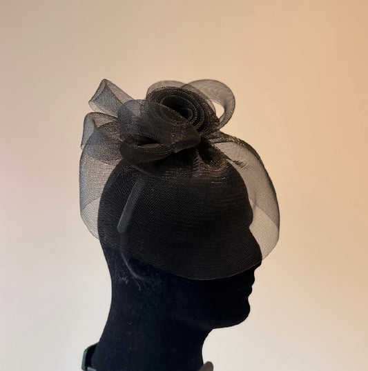 RENT | Black Polly Fascinator