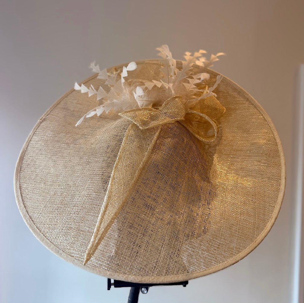 RENT | Cream Genevieve Fascinator