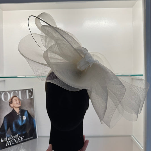 RENT | Ivory Emma Fascinator