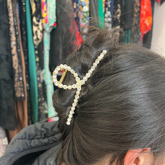 Premium Pearl Clip