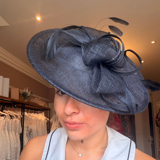 RENT | Navy Paloma Fascinator