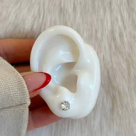 Chelsea 925 Sterling Silver Cubic Zirconia Stud Earring