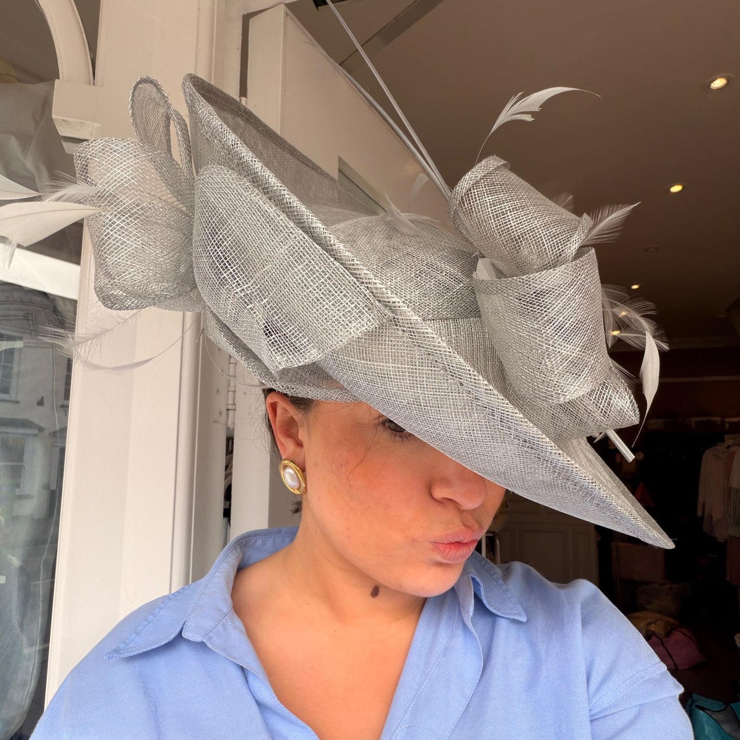 RENT | Silver Lily Fascinator
