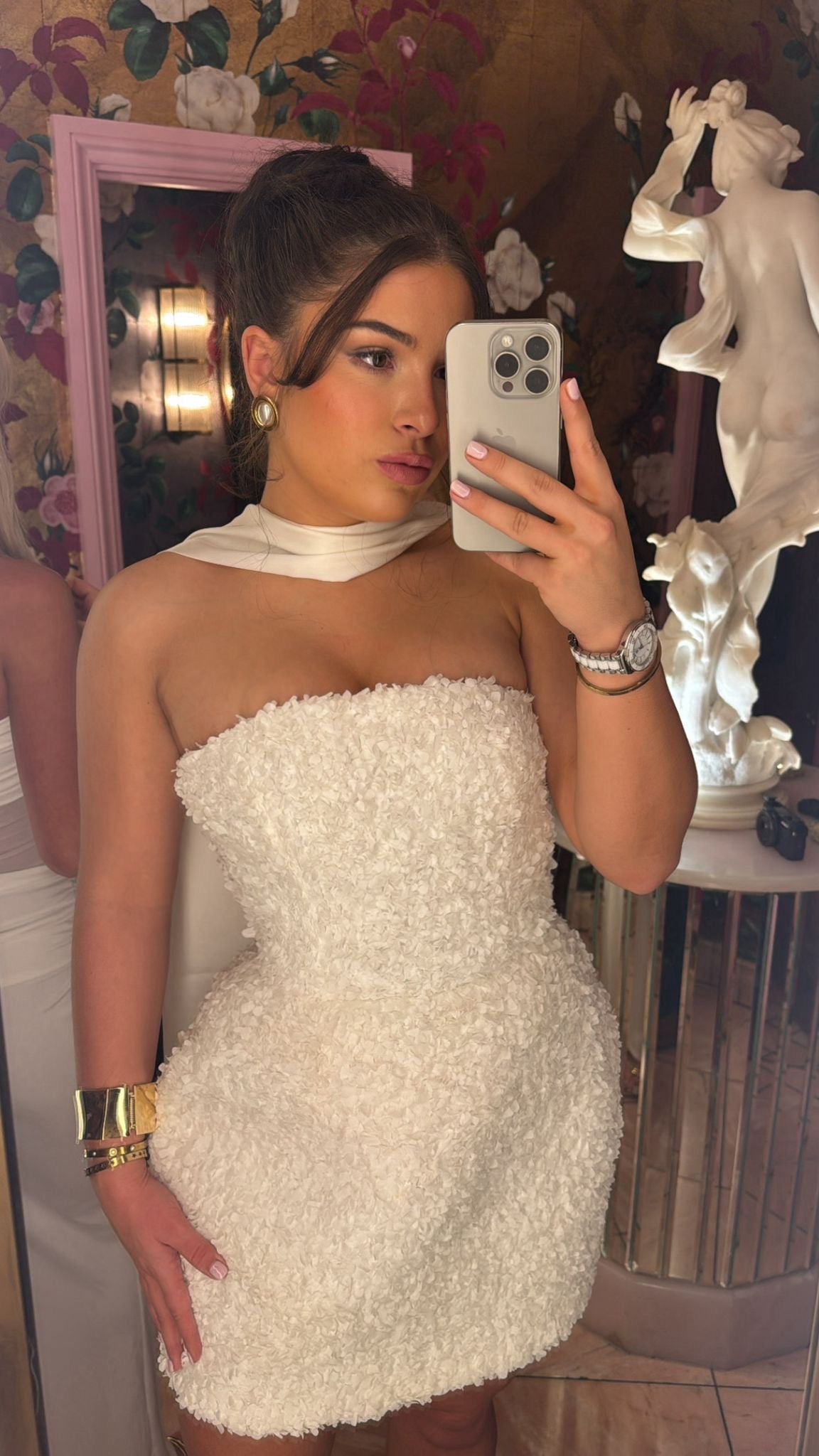 RENT Satin Neck Scarf