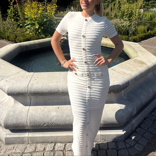 Lulu Classic Short Sleeve Maxi Dress