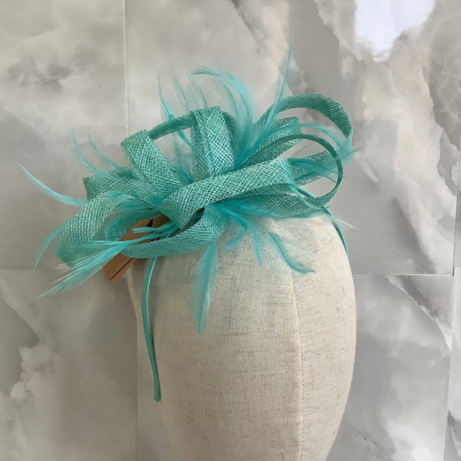RENT | Mint Jelly Olivia Fascinator