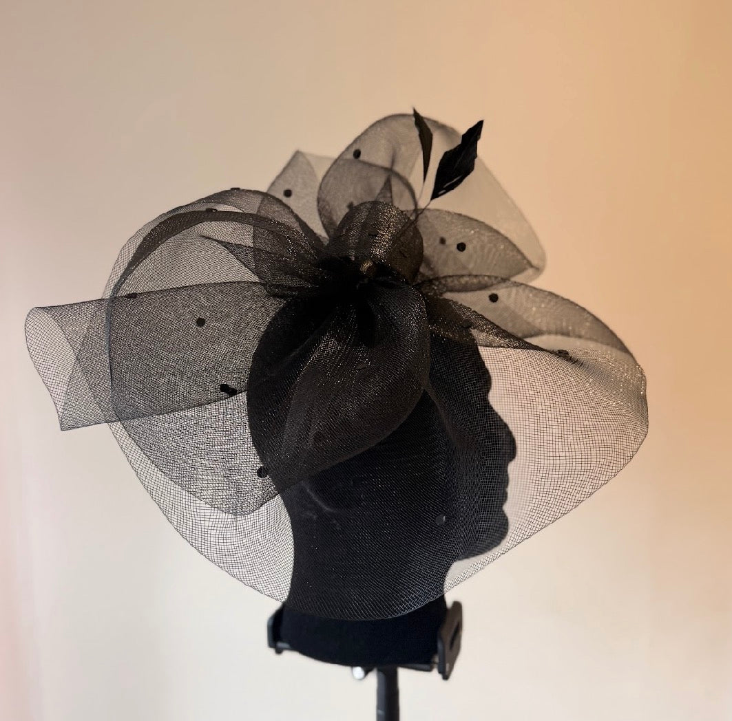 RENT  | Black Perrie Fascinator