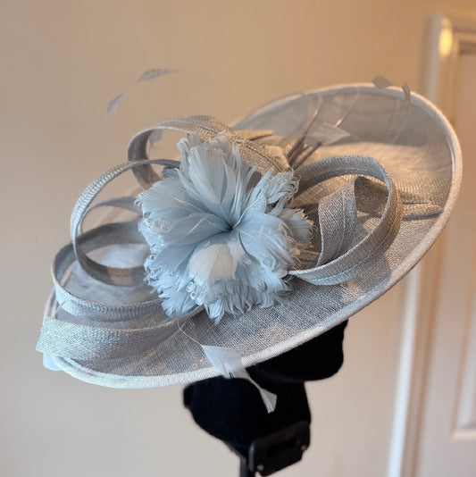 RENT  | Light Grey Grace Fascinator