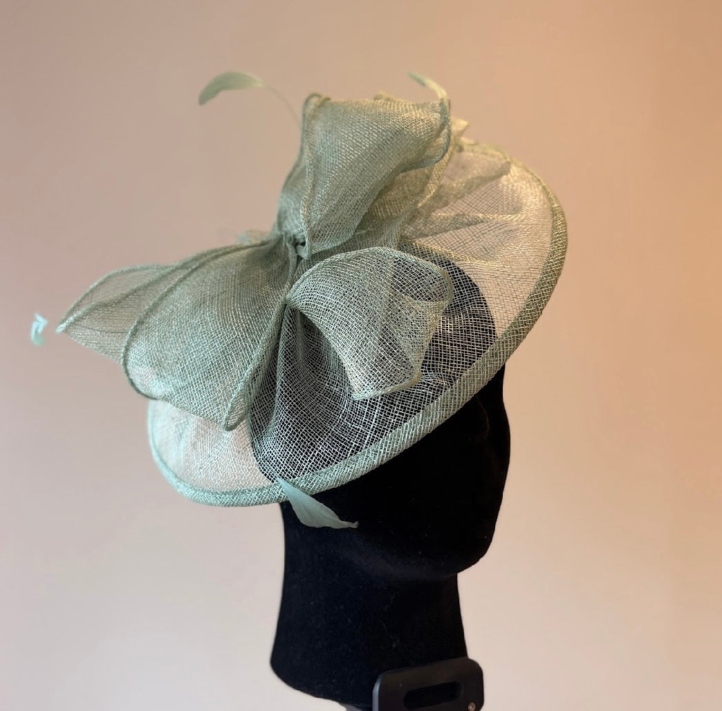 RENT  | Sage Green Brooke Fascinator