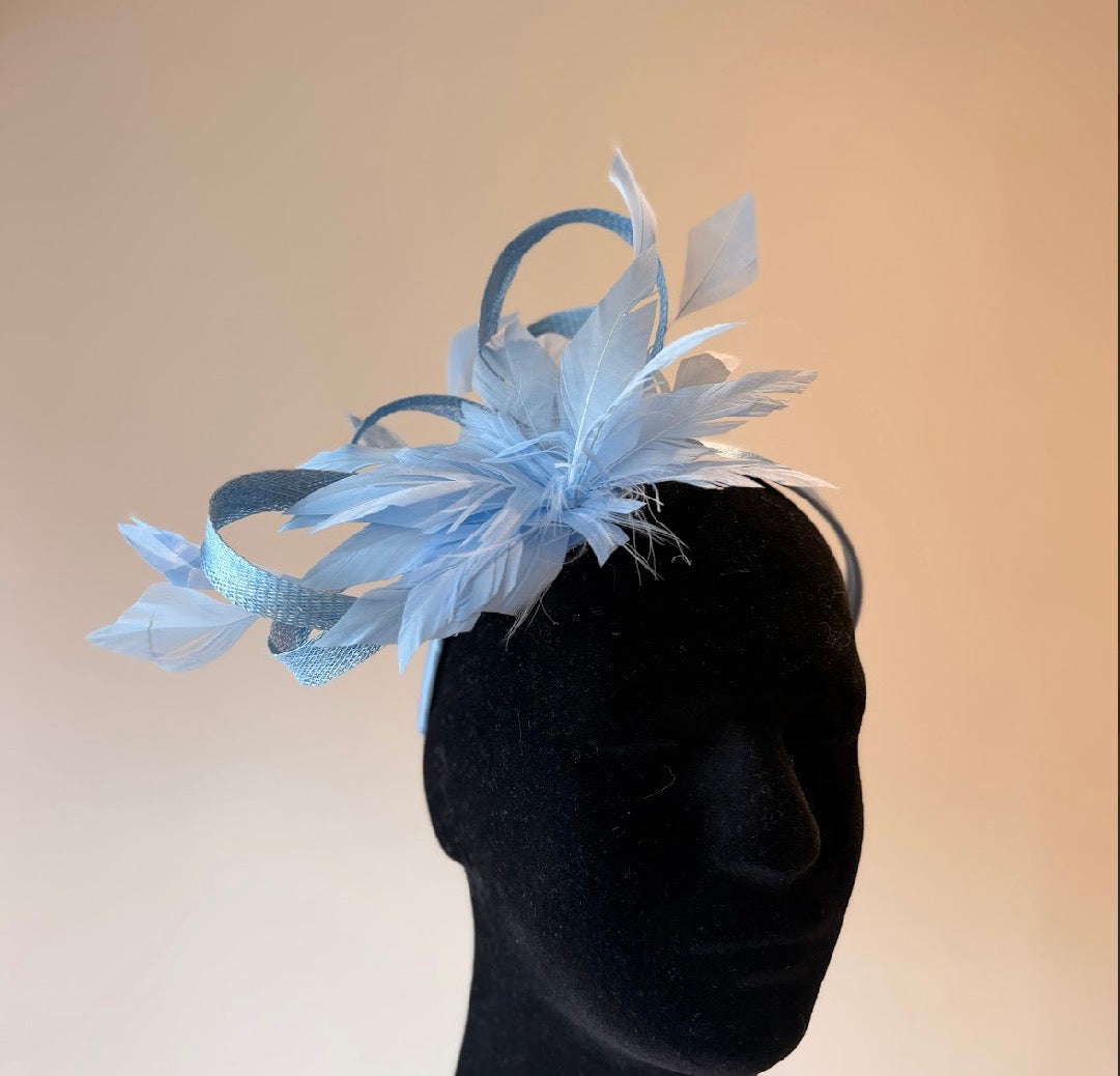 RENT  | Pale Blue Lorna Fascinator