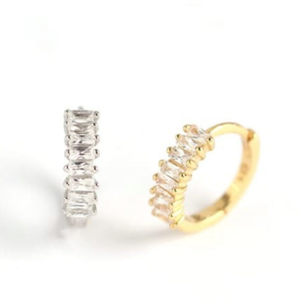 Everly Huggie Earrings