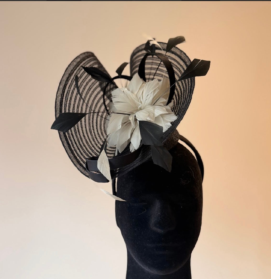 RENT  | Black & Cream Nellie Fascinator