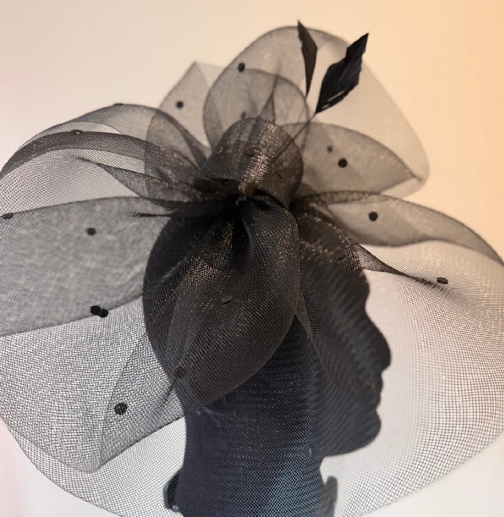 RENT  | Black Perrie Fascinator