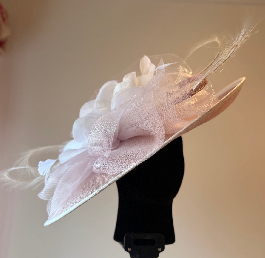 RENT  | Pale Pink Lola Fascinator